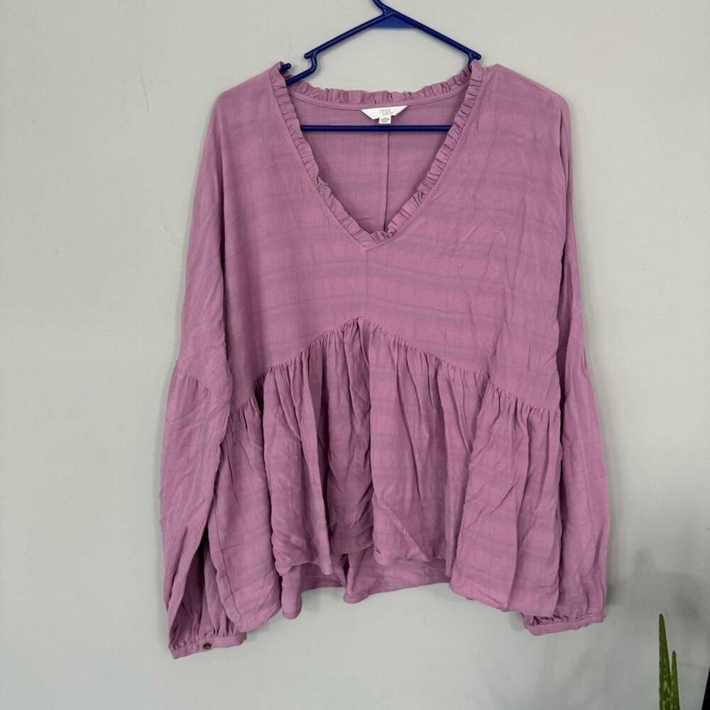 NWT Time and Tru Purple Ruffle Edge Peasant Top Plus Size XL / 16 - 18 V-Neck